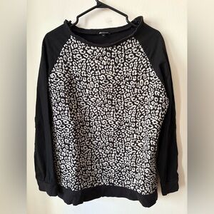 Black and White Patterned Sweater taille XL/L